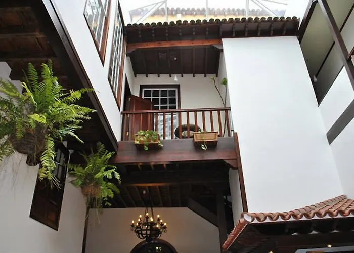 Hotel Rural Victoria - 3*